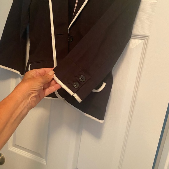 American Eagle Outfitters Black Blazer with White Accents - Picture 11 of 16